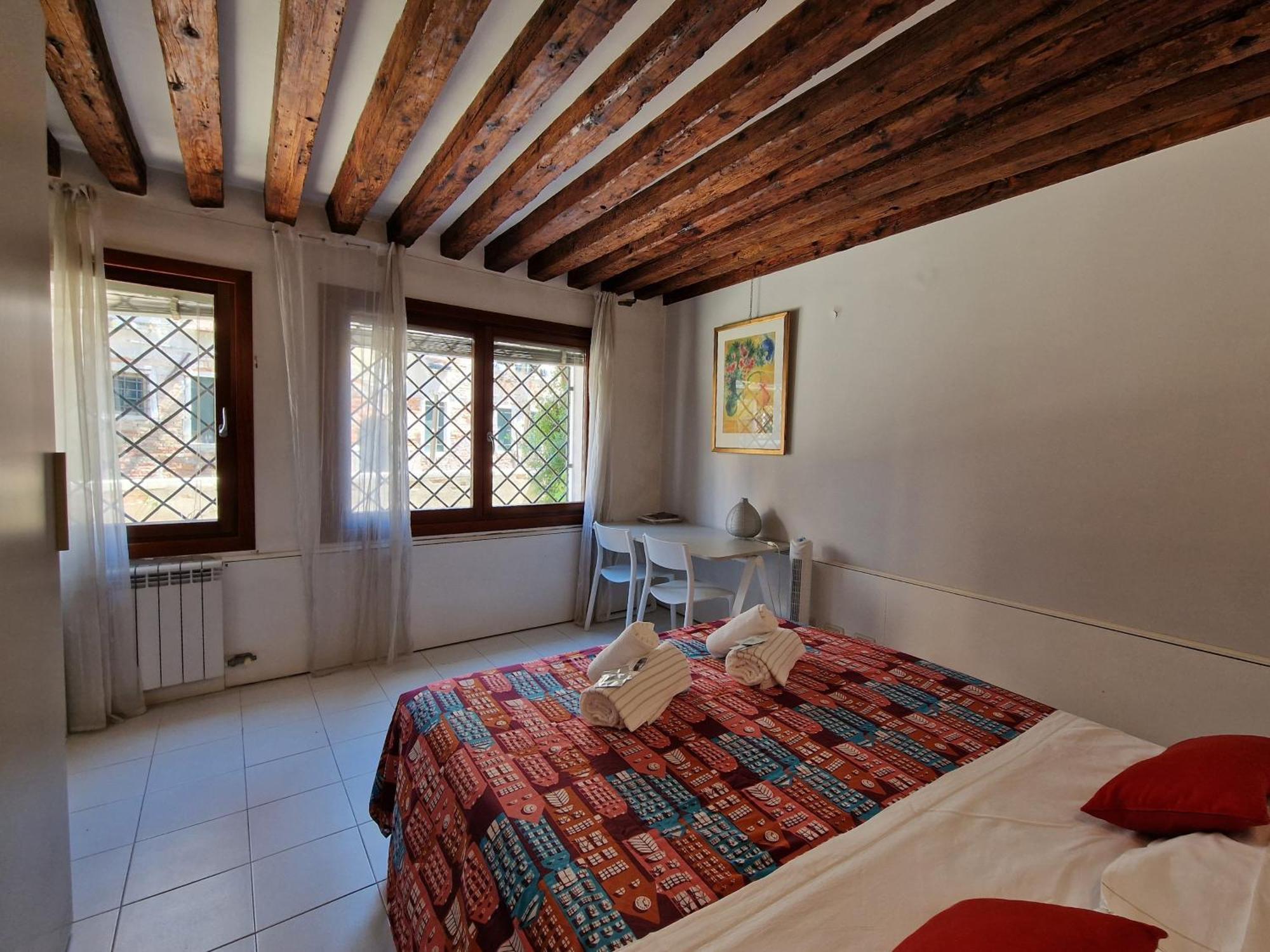 Veneziacentopercento Apartments & Rooms Exterior photo