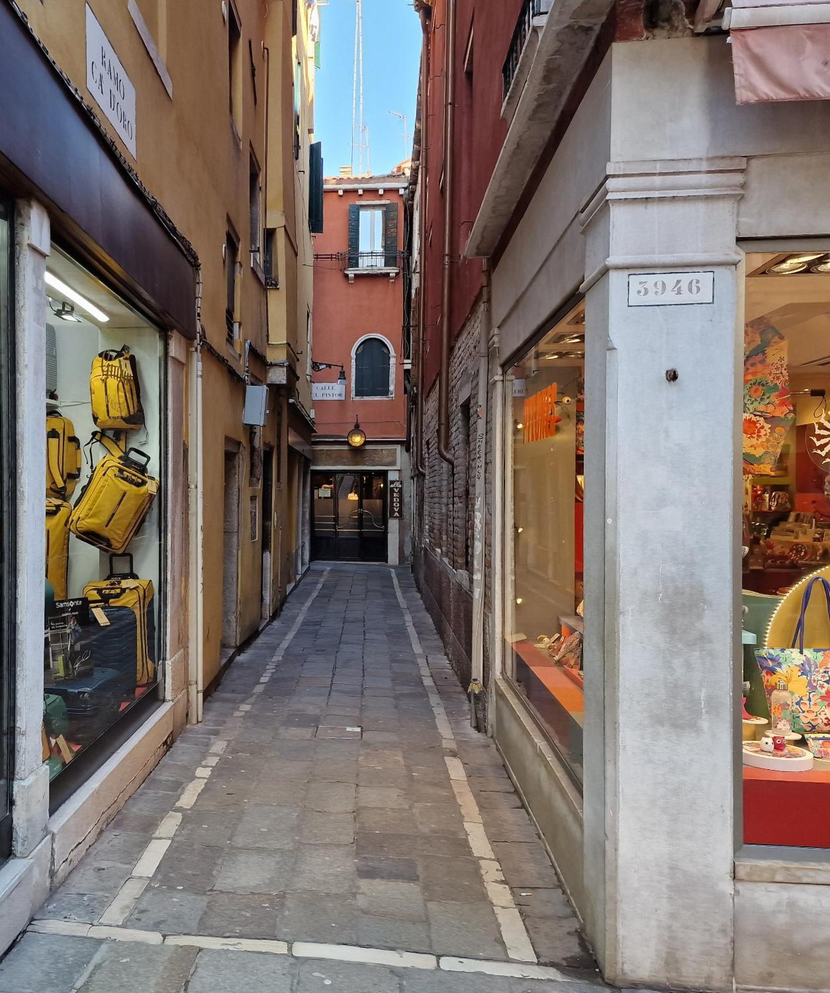 Veneziacentopercento Apartments & Rooms Exterior photo